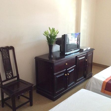 Phuong Dong Hotel Hanoi Exterior photo